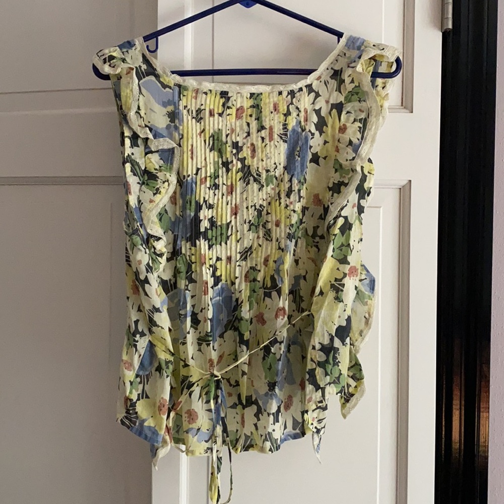 Wilfred la Boheme floral top. - Picture 4 of 9